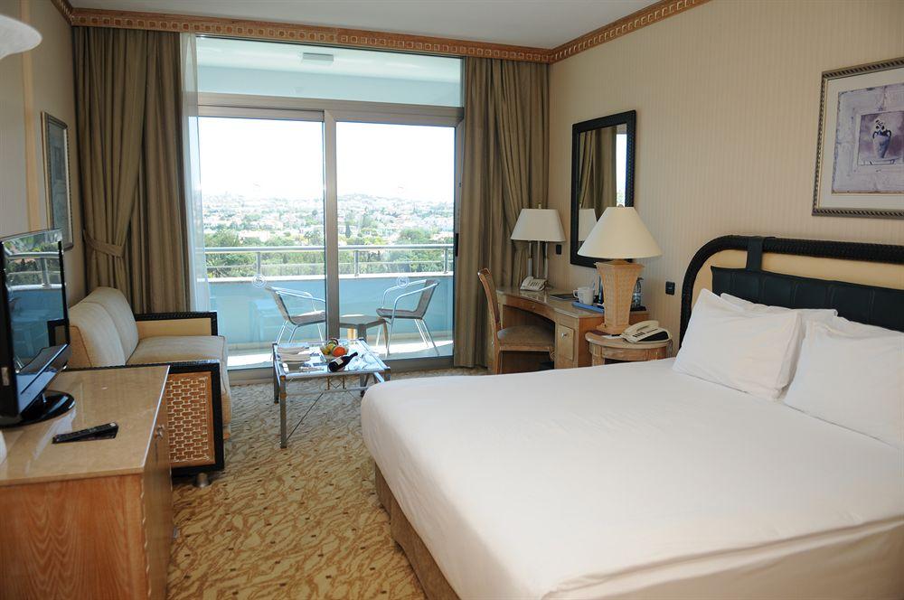 Swissotel Resort And Spa Çeşme Exteriör bild