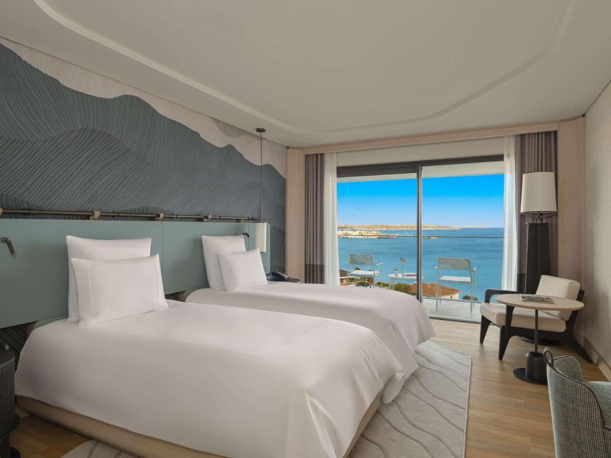 Swissotel Resort And Spa Çeşme Exteriör bild