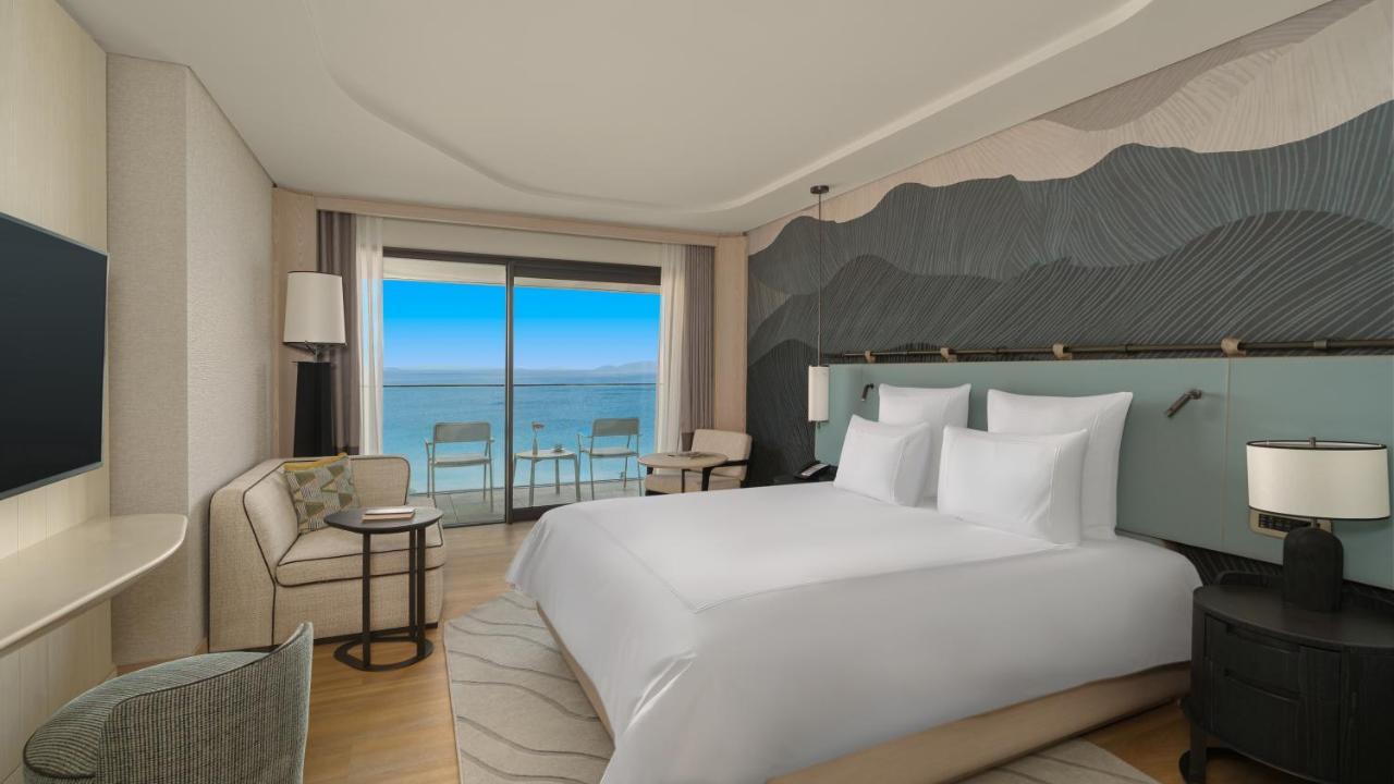 Swissotel Resort And Spa Çeşme Exteriör bild