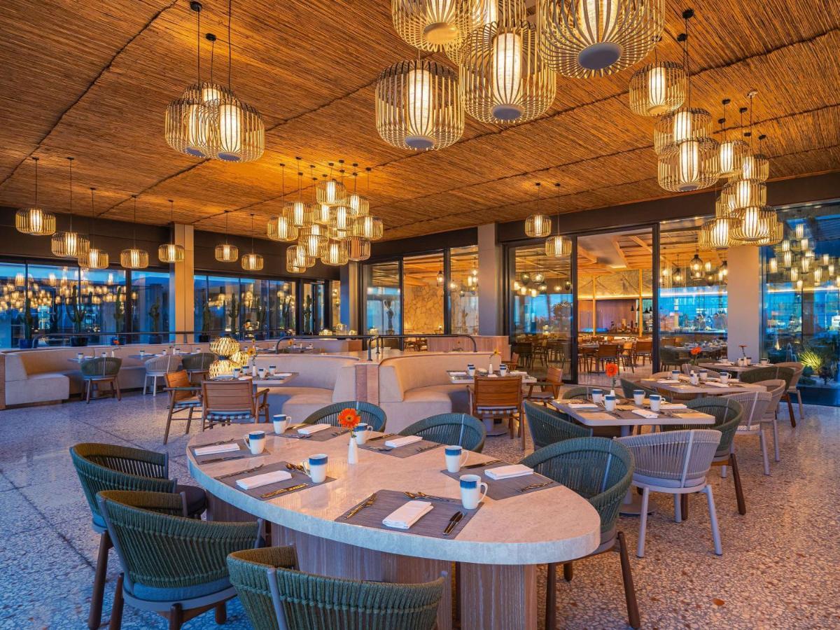 Swissotel Resort And Spa Çeşme Exteriör bild