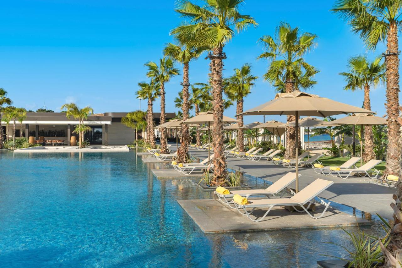 Swissotel Resort And Spa Çeşme Exteriör bild